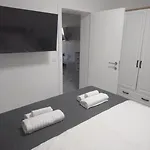 Appartmants 2 With Pool And Private Jakuzzi
