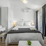 בית הארחה Appartmants 2 With Pool And Private Jakuzzi וודיצה