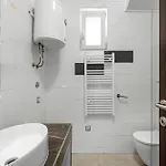 Appartmants 2 With Pool And Private Jakuzzi בית הארחה 4*