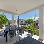 בית הארחה Appartmants 2 With Pool And Private Jakuzzi