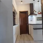 Appartmants 2 With Pool And Private Jakuzzi בית הארחה 4*