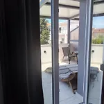 בית הארחה Appartmants 2 With Pool And Private Jakuzzi 4*