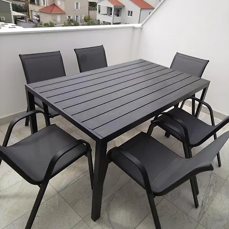 Tomic Guest house 4*