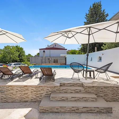 Vendégház Tomic Vodice