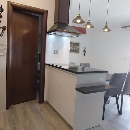 Appartmants 2 With Pool And Private Jakuzzi