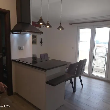 Guest house Appartmants 2 With Pool And Private Jakuzzi