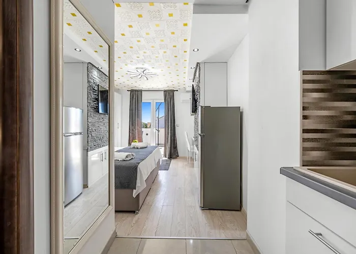 Tomic ゲストハウス